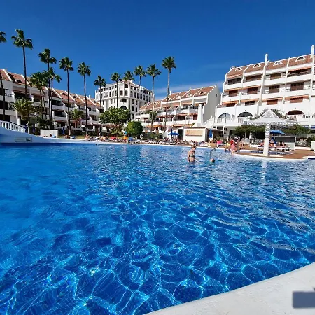 Apartment Vistasol, Beach Front With Heated Pool In Parque Santiago 2, Wifi
